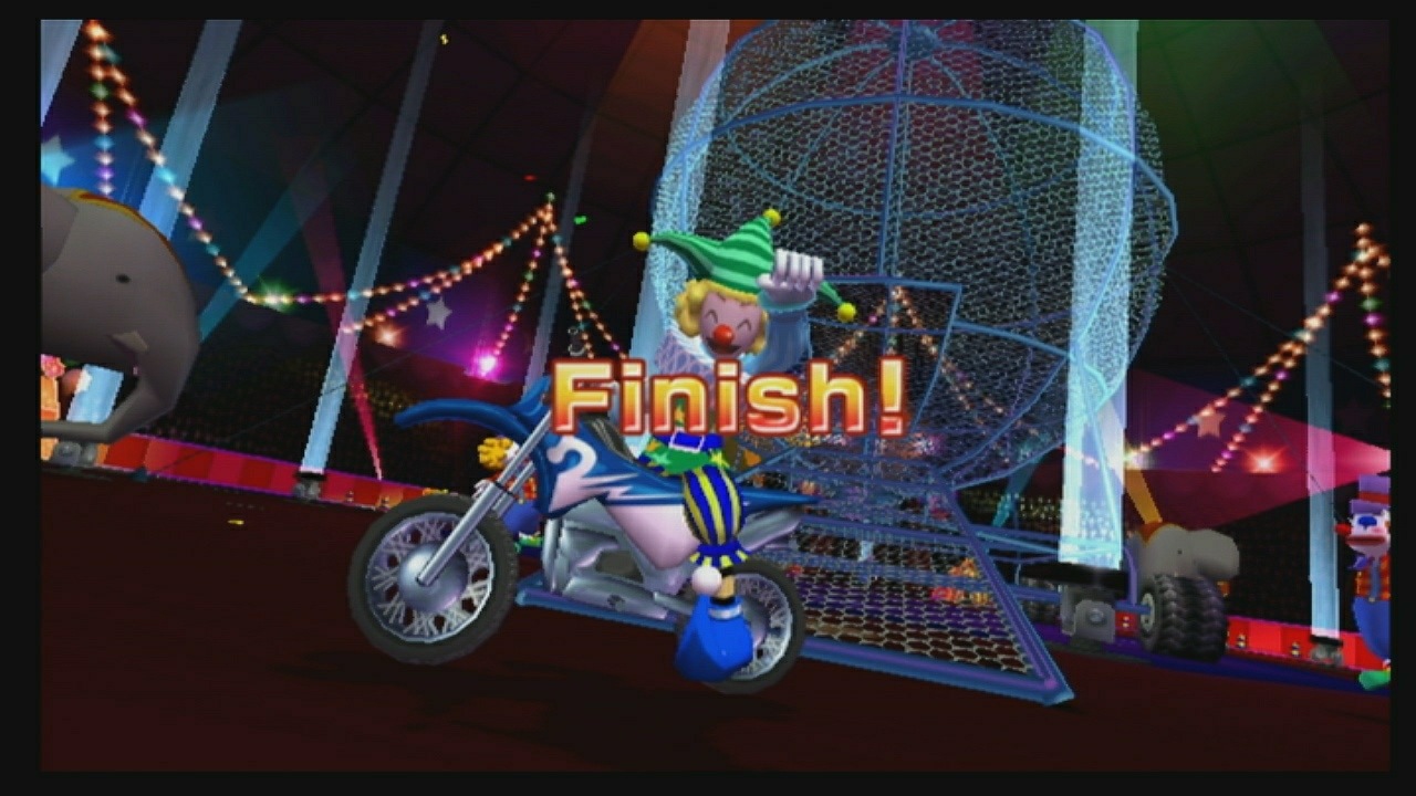 Family Trainer Magical Carnival - Imagen 28